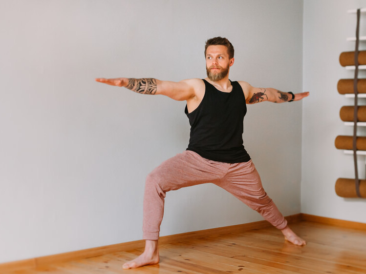 Joga dla początkujących - 7 porad jak zacząć ćwiczyć jogę w domu